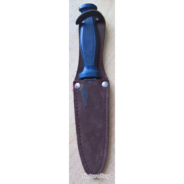 Couteau de type scout