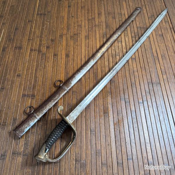 SABRE MOD�LE 1855 D'OFFICIER D'INFANTERIE FRAN�AIS Bon �tat