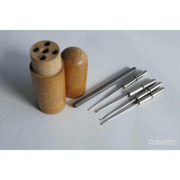 4 Crochets � dentelle �tui bois
