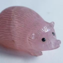 H&eacute;risson sculpt&eacute; quartz rose