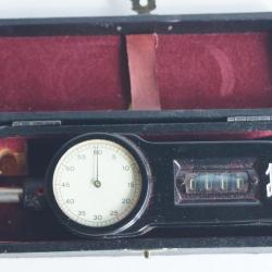 Ancien compte tours Tachym&egrave;tre Analogique