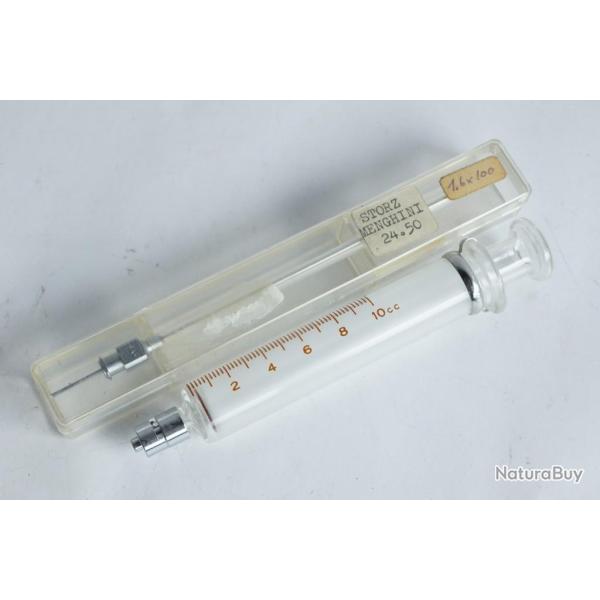 Ancienne seringue m�dicale verre chirurgie
