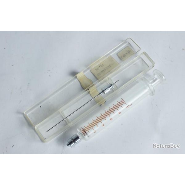 Ancienne seringue m�dicale verre chirurgie
