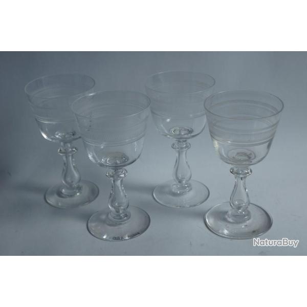 4 Verres � porto cristal grav� pied creux