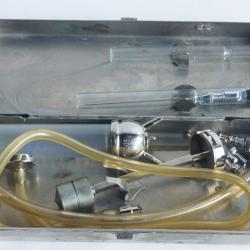Ancienne seringue m&eacute;dicale verre
