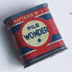 Ancien Taille crayon publicitaire t&ocirc;le Pile Wonder