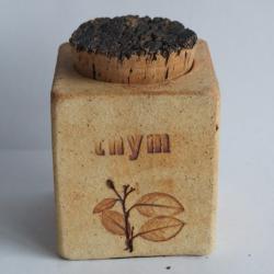 Pot &agrave; &eacute;pices Thym c&eacute;ramique Herbier Raymonde Leduc Vallauris