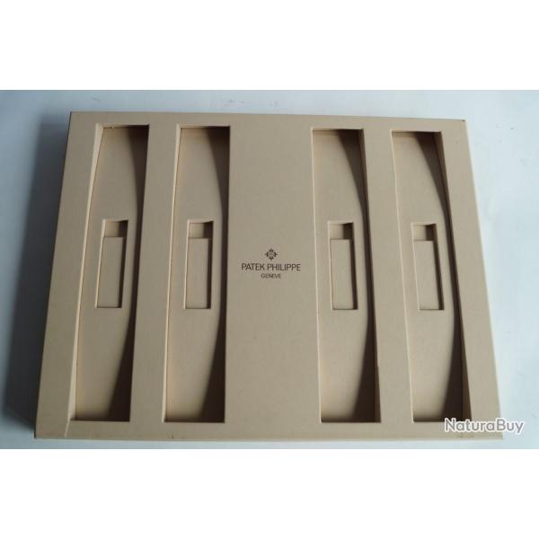 PATEK PHILIPPE Plateau pr�sentoir pour 4 montres