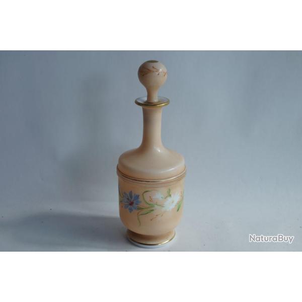 Ancien flacon opaline �maill�e Napol�on III