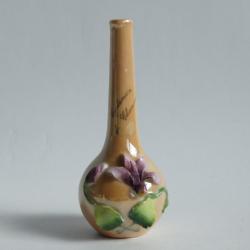 Petit vase soliflore porcelaine Cyclamen