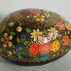 Boite OEuf papier m&acirc;ch&eacute; laqu&eacute; Fleurs Inde