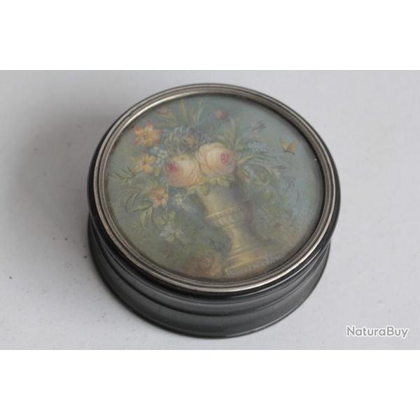 Boite � pilule corne peinture miniature Fleurs vase M�dicis 1825