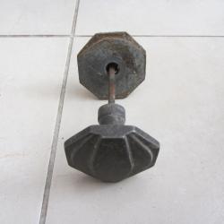 Bouton de porte d'entr&eacute;e art d&eacute;co 1920