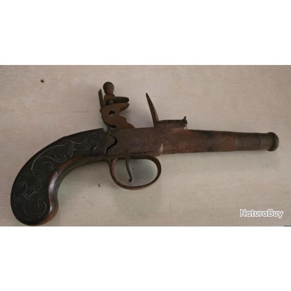 PISTOLET  A SILEX ANGLAIS XVIII�me  Londres  par W.Guy de Londres