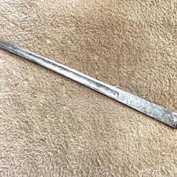Ancienne dague de v&eacute;nerie Chasse 53cm lame d&eacute;cor sc&egrave;ne de chasse