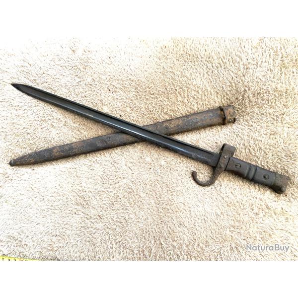 Ancienne Ba�onnette Fran�aise avec fourreau fusli BERTHIER