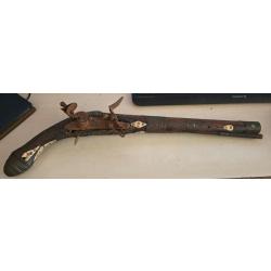 PISTOLET A SILEX  NORD AFRICAINE   XVIII  XIX
