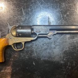 REVOLVER POUDRE NOIRE R&Eacute;PLIQUE COLT NAVY 1851 CALIBRE 36 TR&Egrave;S BON &Eacute;TAT