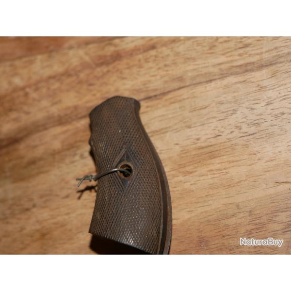 Paire de plaquettes de revolver type BULLDOG en 320 ou 380 petit mod�le