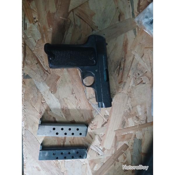 Pistolet ruby 7.65
