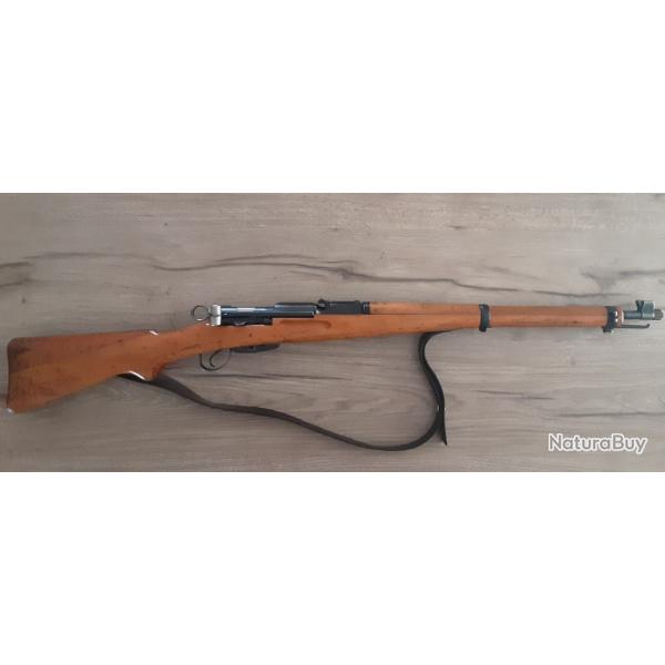 Schmidt Rubin K31 monomatricule ann�e 1943  Cal. 7.5 x 55  SwissAvec sa ba�onnette + etui