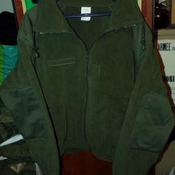 VESTE POLAIRE DE L'ARMEE FRANCAISE  , TAILLE 128 L SOIT TAILLE XXL ,AVEC LACET DE SERRAGE AU COU ,