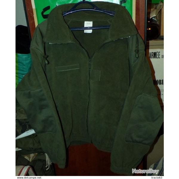 VESTE POLAIRE DE L'ARMEE FRANCAISE  , TAILLE 128 L SOIT TAILLE XXL ,AVEC LACET DE SERRAGE AU COU ,
