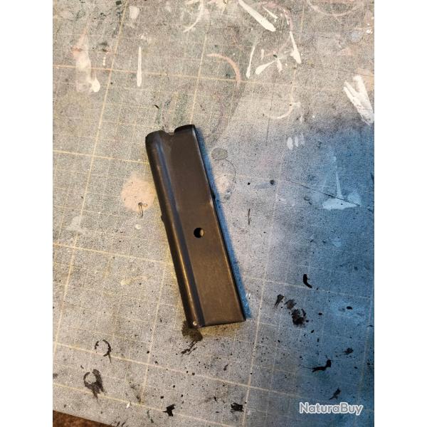 CHARGEUR 9 COUPS POUR CARABINE ARMSCOR 1400