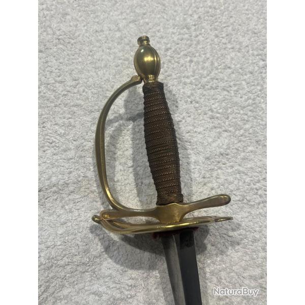 epee d'officier du XVIIIem�