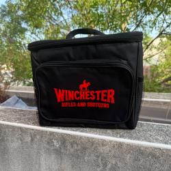 Glaci&egrave;re souple Winchester 26&times;17&times;24 cm isotherme avec poche avant