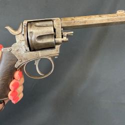 &Eacute;NORME REVOLVER TYPE CONSTABULARY (chambre 11mm et 44 Russian) num&eacute;ro de s&eacute;rie 7