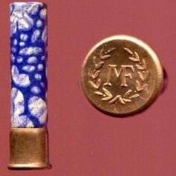9 mm Flobert Manufrance - carton marbr&eacute;e bleu et blanc -  chargement poudre noire (voirphoto boite)