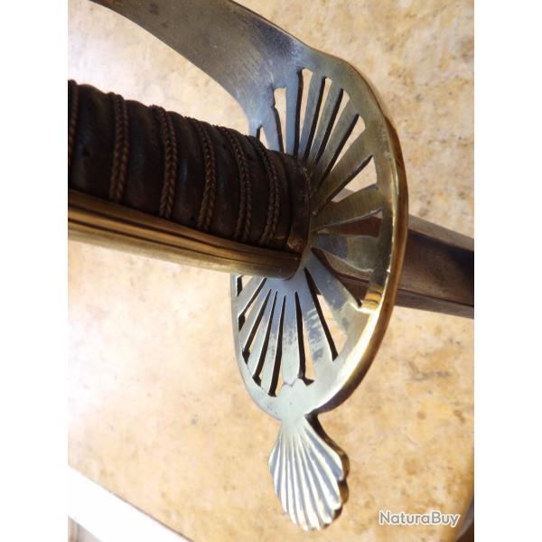 .Sabre imposante lame lourde de combat cavalerie zoomorphe t�te lion Ancien r�gime R�volutionnaire