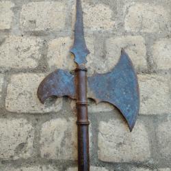 Hallebarde