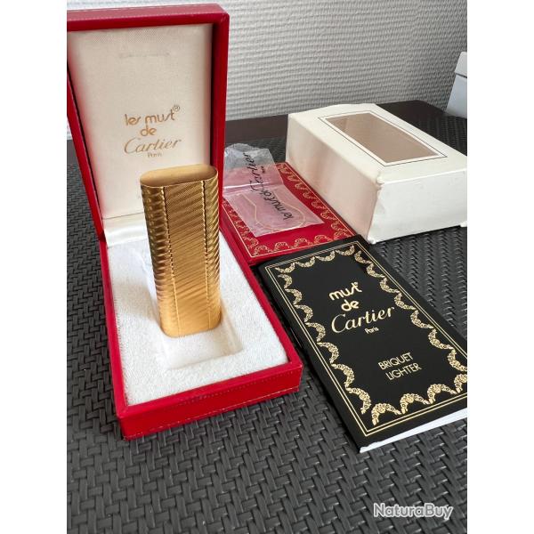 Briquet cartier ��le Must�