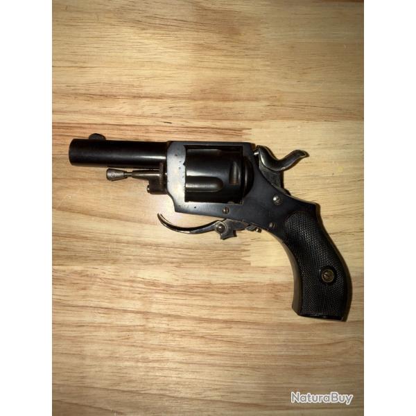REVOLVER 320 BULLDOG EN PARFAIT ETAT D'ORIGINE