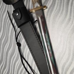 Dague artisanale chasse traqueurs ou venerie.