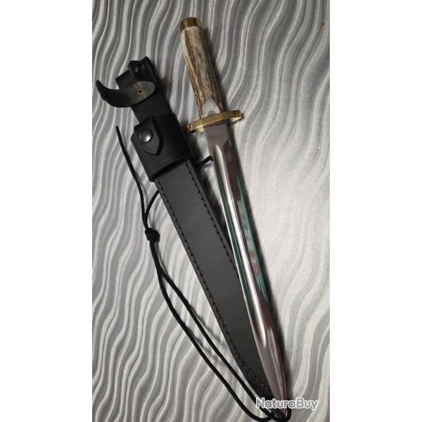 Dague artisanale chasse traqueurs ou venerie.