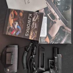 R&eacute;plique airsoft KJ Works KP-13 CO2 + accessoires