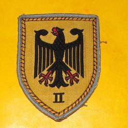 CORPS D'ARMEE N&deg; 2  DE LA bundeswehr PERIODE 1960 ENVIRON ,  ETAT VOIR PHOTO . POUR TOUT RENSEIGNEME