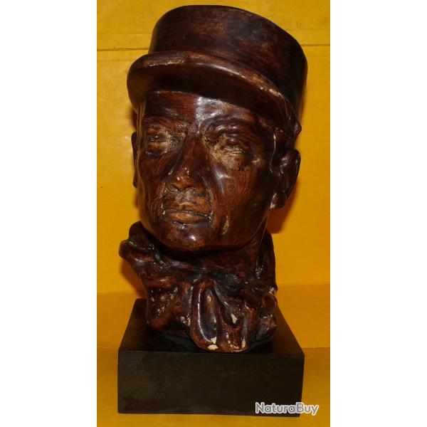 LEGION : BUSTE DE SOLDAT DE LA LEGION ETRANGERE , DIMENSION HAUTEUR 28 CM LARGEUR 13 CM POIDS 1,400