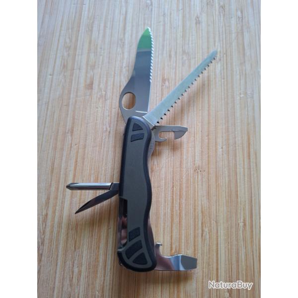 couteau suisse de l'arm�e suisse Victorinox