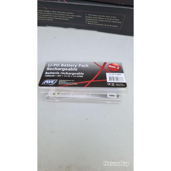 Batterie LI-PO 11.1V 1300 mAh. 25C split