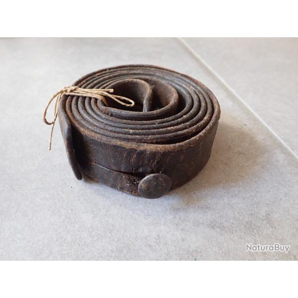 Sangle / bretelle en cuir pour fusil suisse Mdle 1889 ou 96/11.
