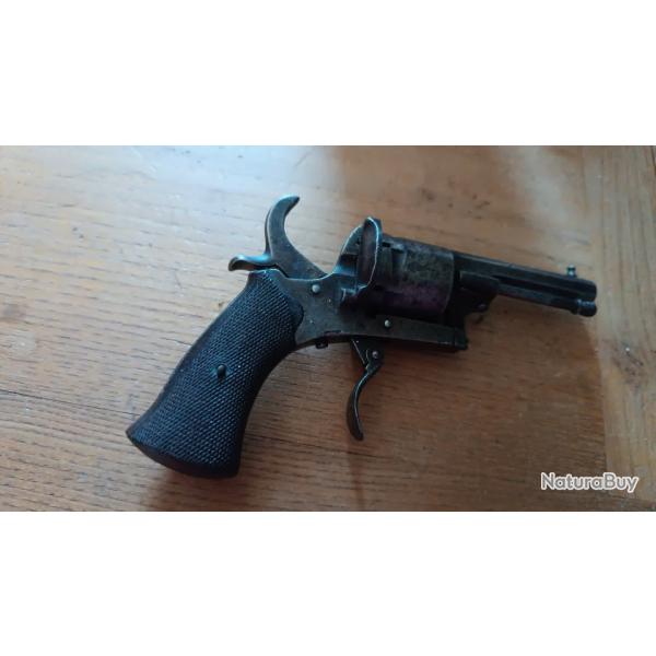 pistolet a broche 7 MM