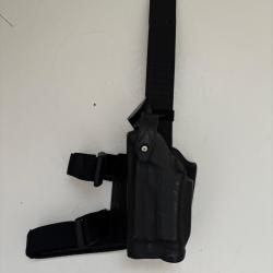 Holster de cuisse safariland pour sig sauer pro 2022 avec streamlight TLR1