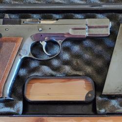 Pistolet CZ 75 9x19 1981 Mono-matricule plaquettes de crosse bois admissible TAR