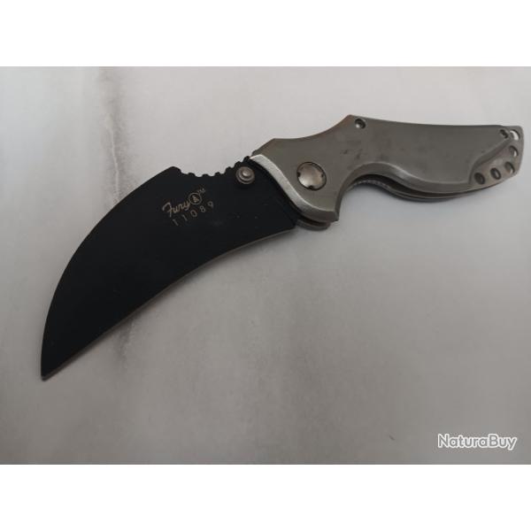 Couteau courbe Fury 20cm tr�s bon etat