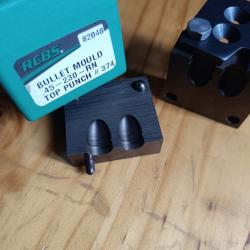 MOULE A BALLE RCBS CALIBRE .45 2 CAVITES.........A027