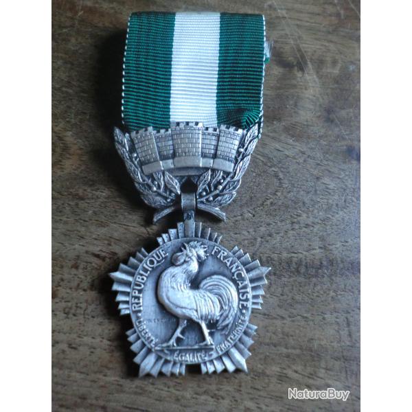 m�daille collectivit� locale G.crouzat